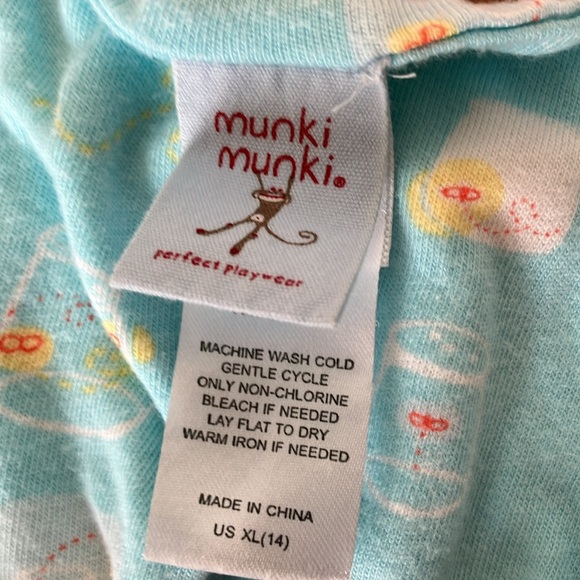 Soft Munki Munki firefly nightgown - Picture 2 of 4